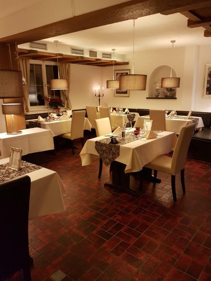פרוידנשטאדט Hotel Restaurant Kniebishoehe מראה חיצוני תמונה