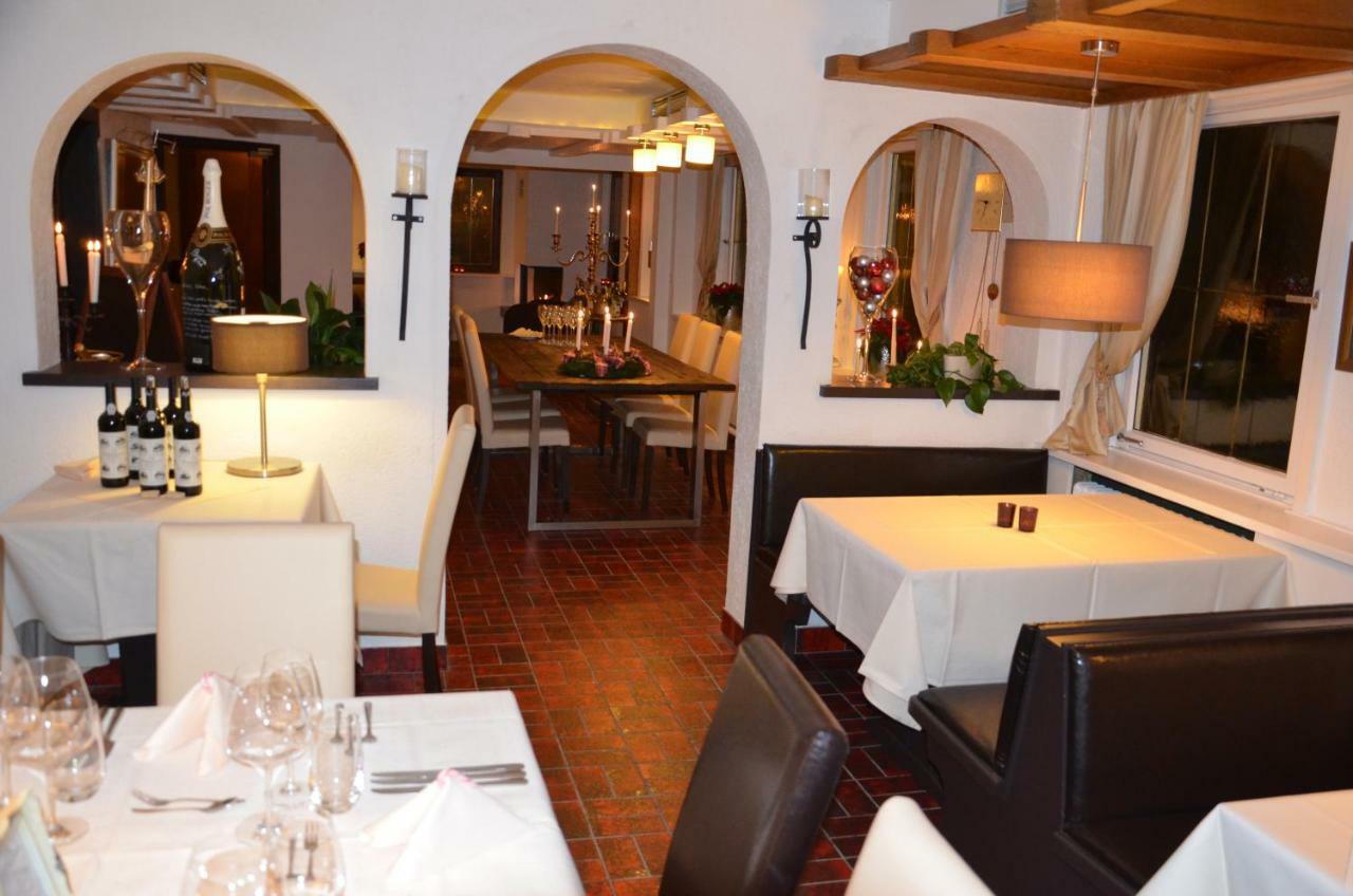 פרוידנשטאדט Hotel Restaurant Kniebishoehe מראה חיצוני תמונה